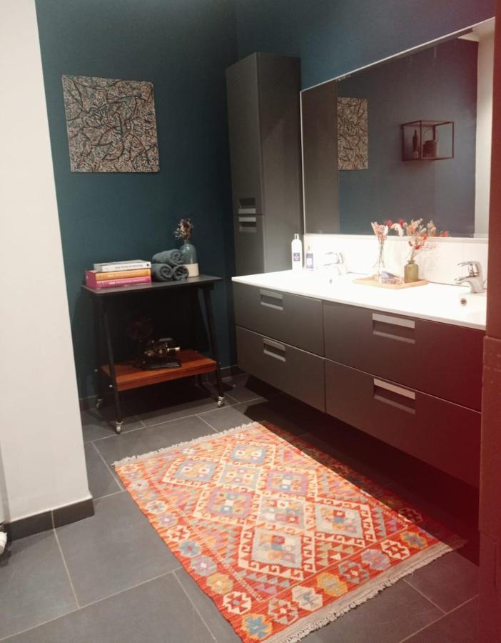 Bright Loft Close To Downtown Bruxelles